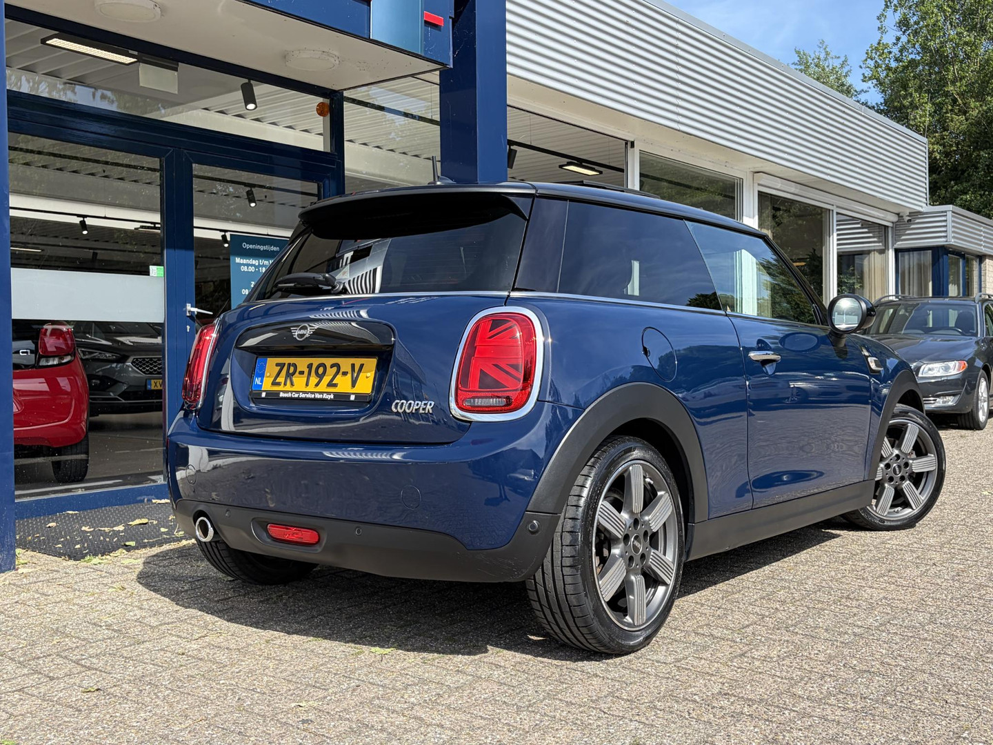MINI