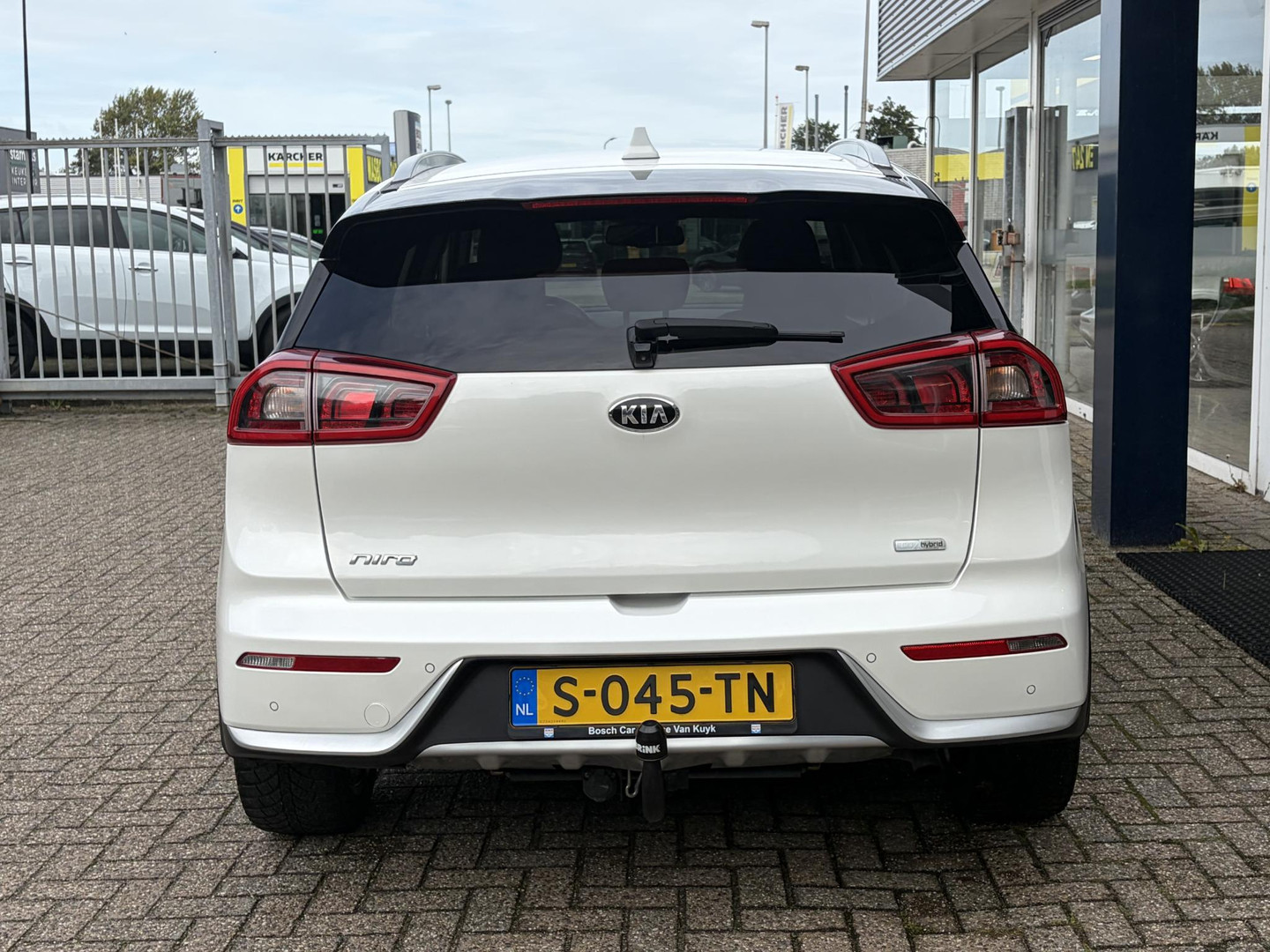 Kia
