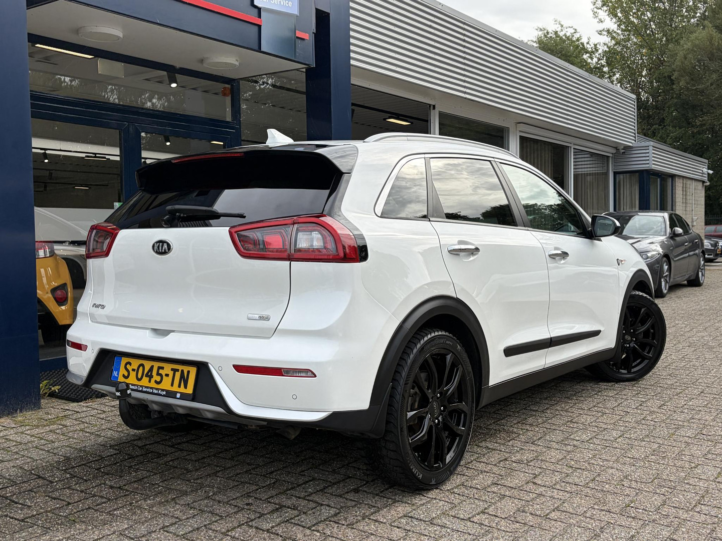 Kia