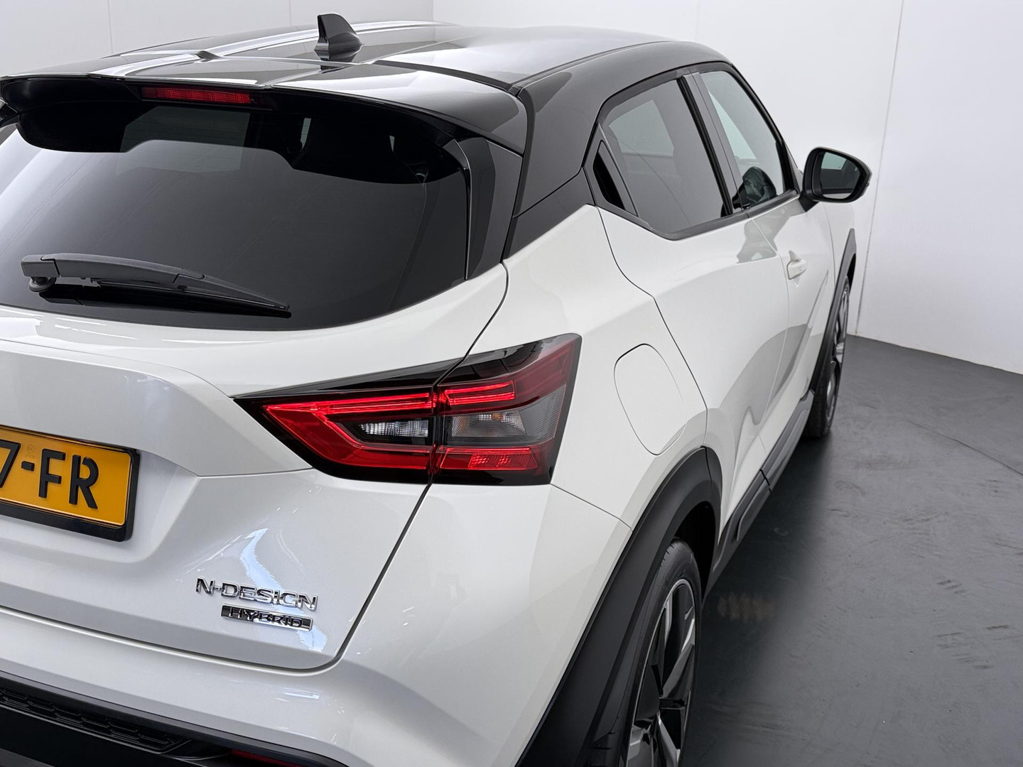 Nissan Nissan
