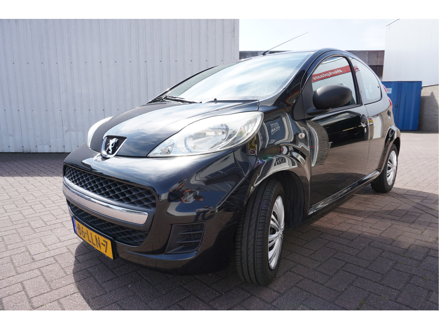 Peugeot
