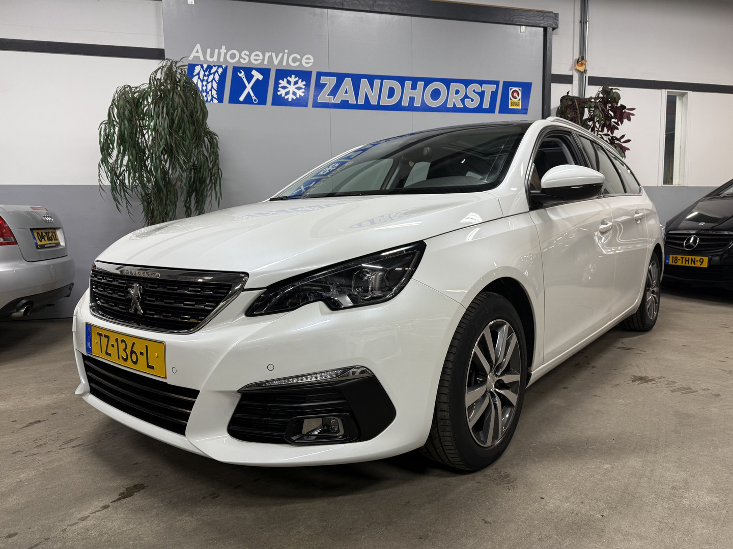 Peugeot