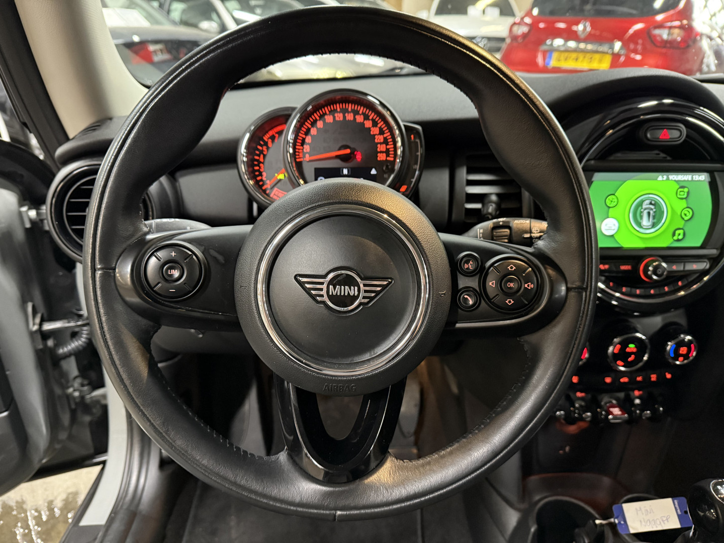 MINI MINI