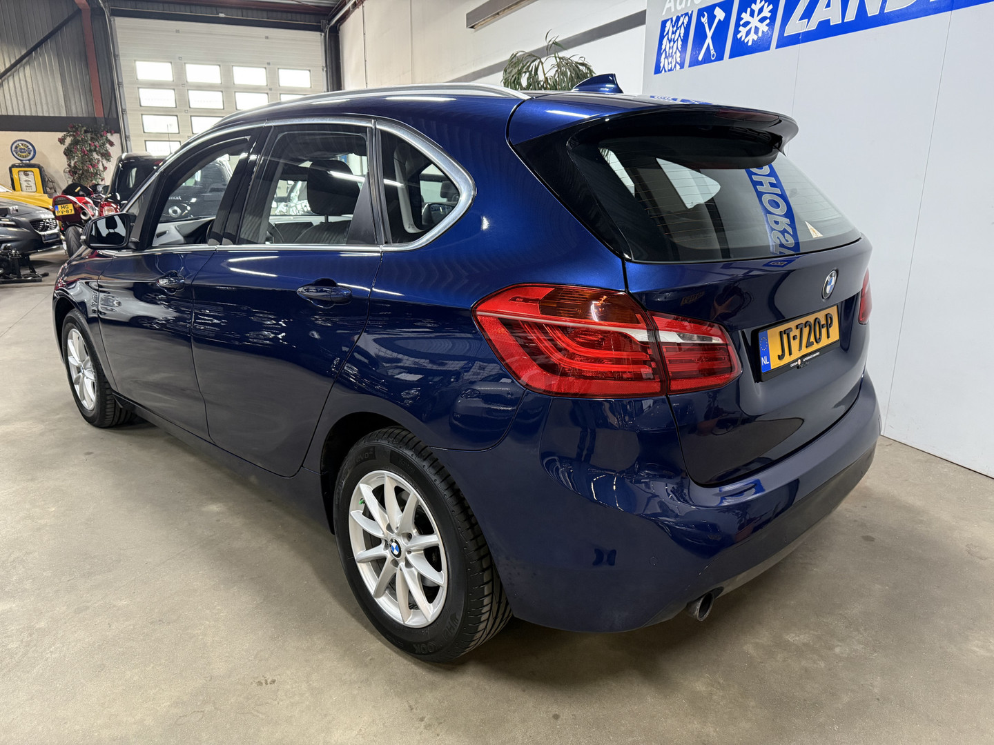 BMW