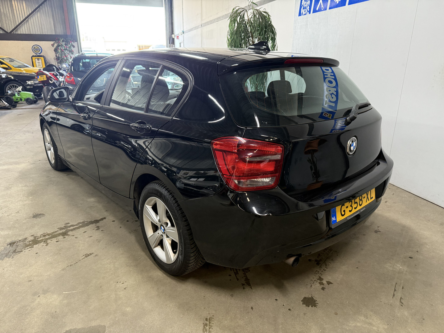 BMW BMW