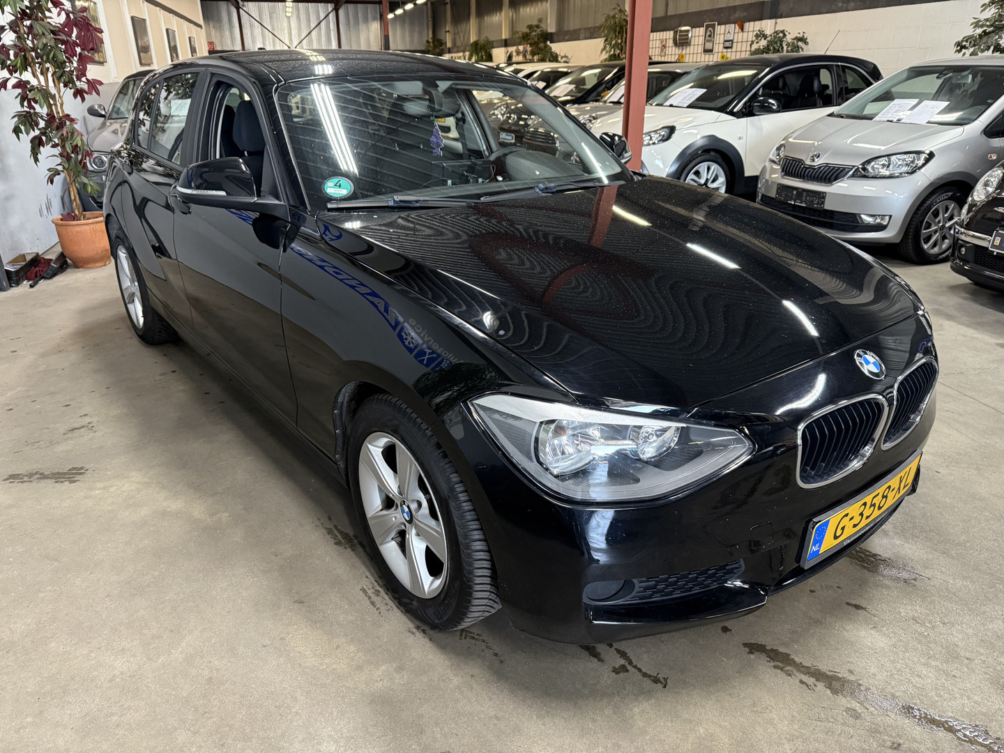 BMW BMW