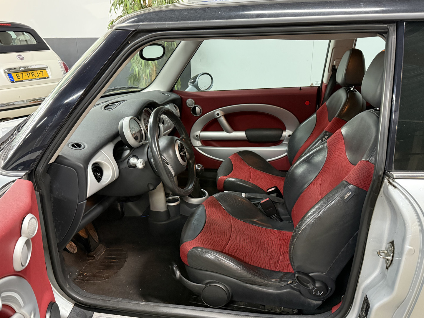 MINI