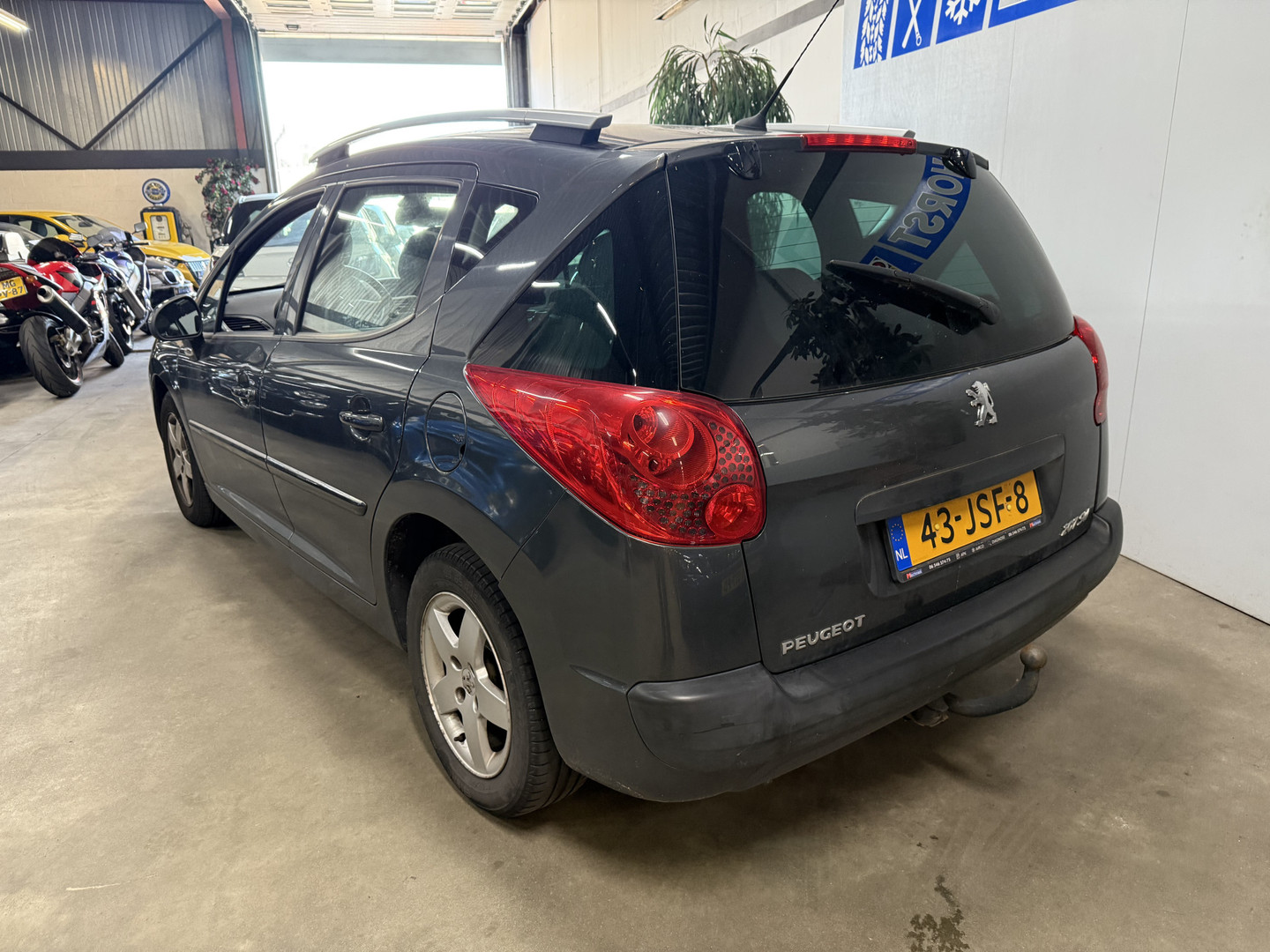 Peugeot