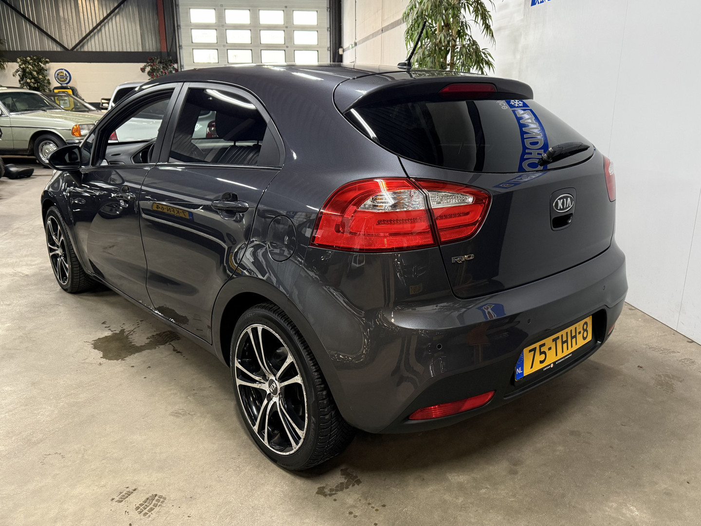 Kia