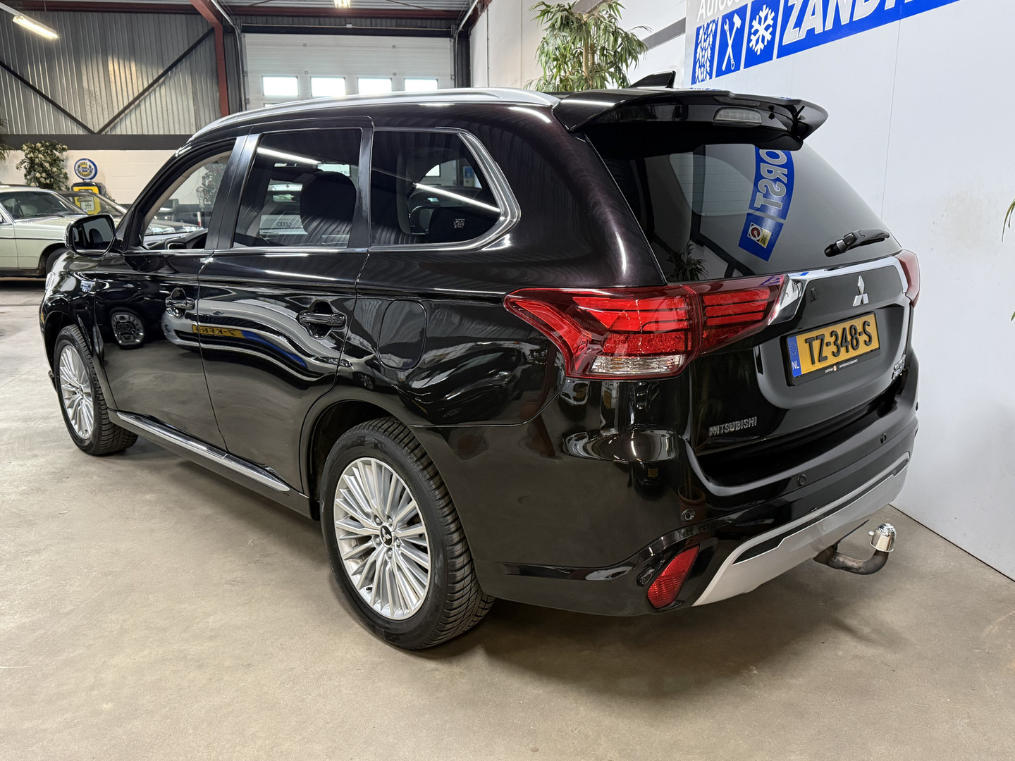 Mitsubishi Mitsubishi