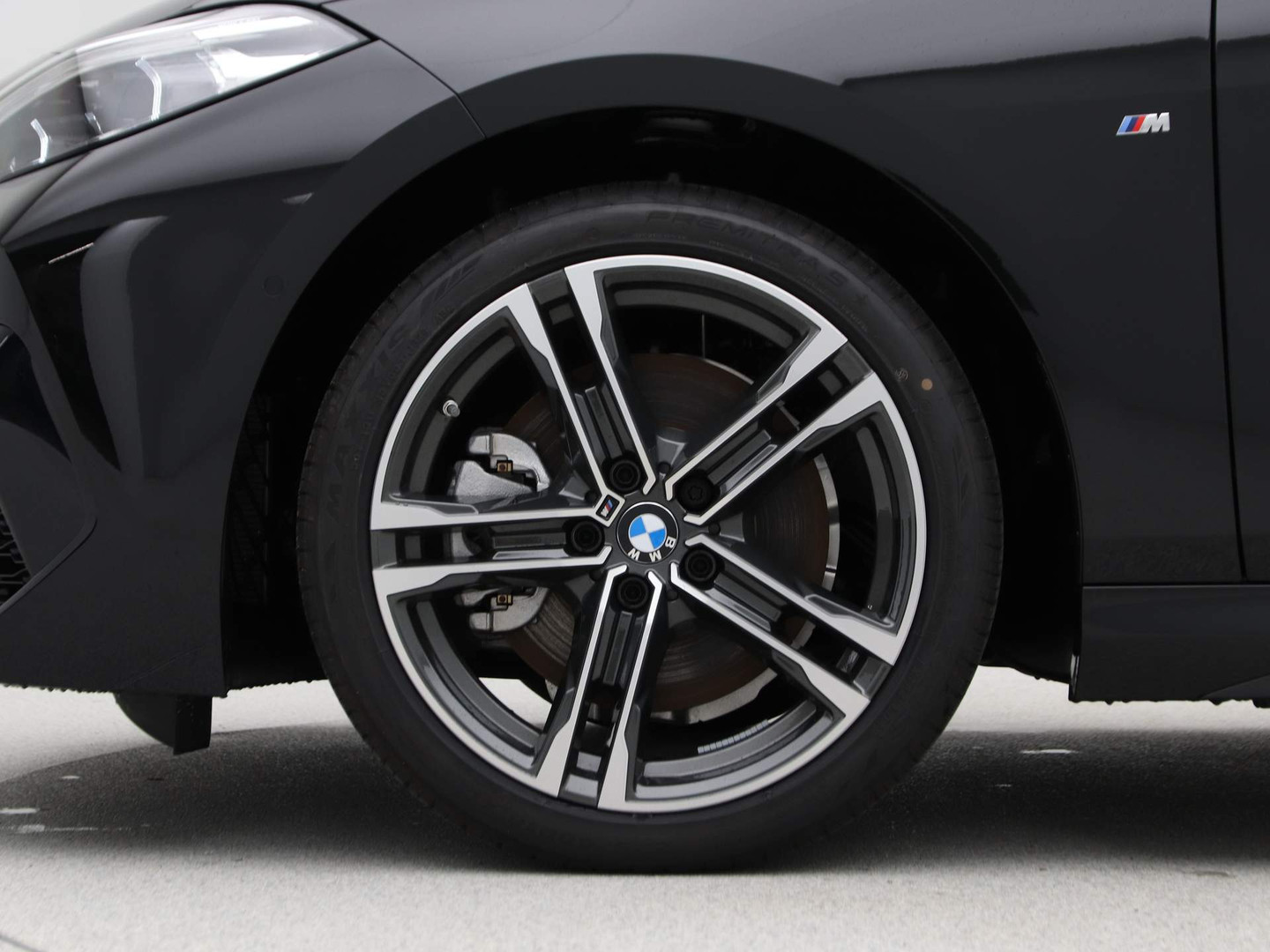BMW BMW