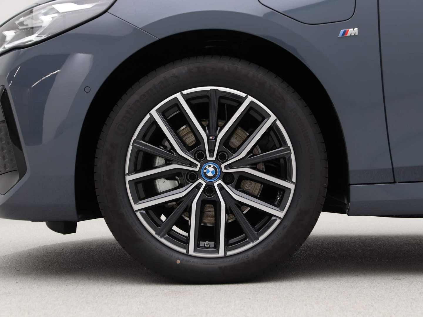 BMW BMW