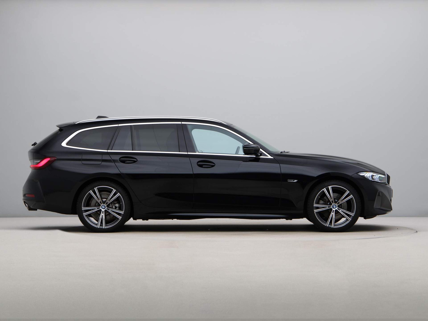 BMW BMW