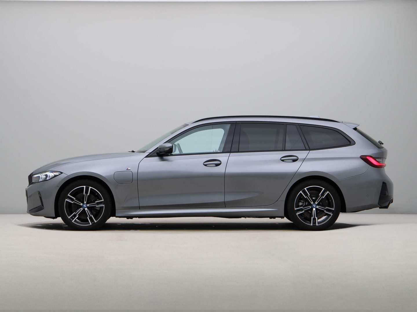 BMW BMW