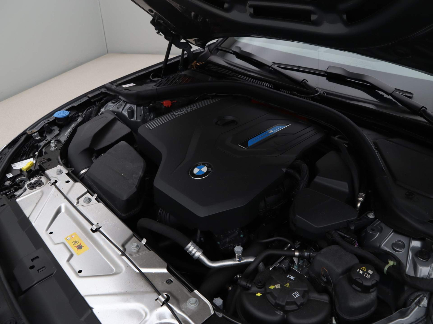 BMW BMW