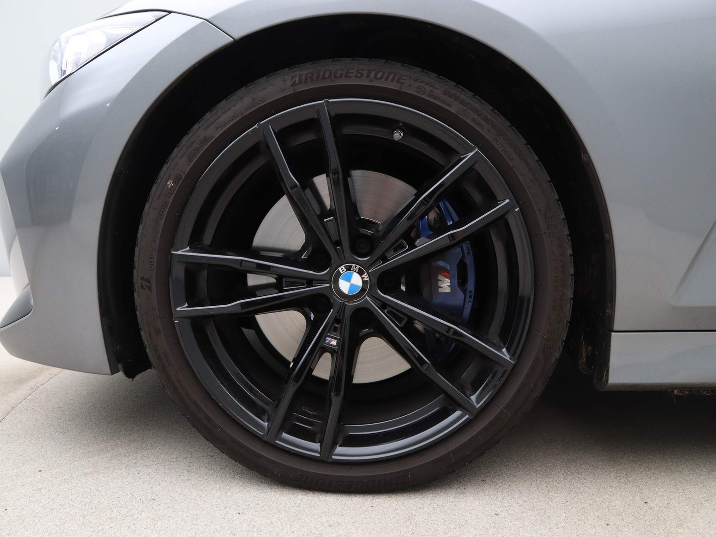 BMW BMW