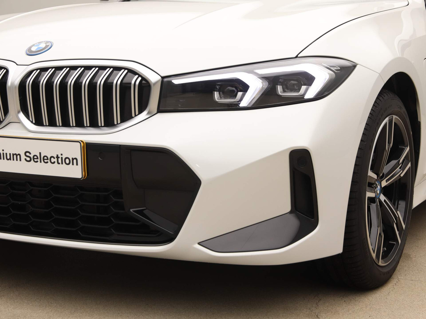 BMW BMW