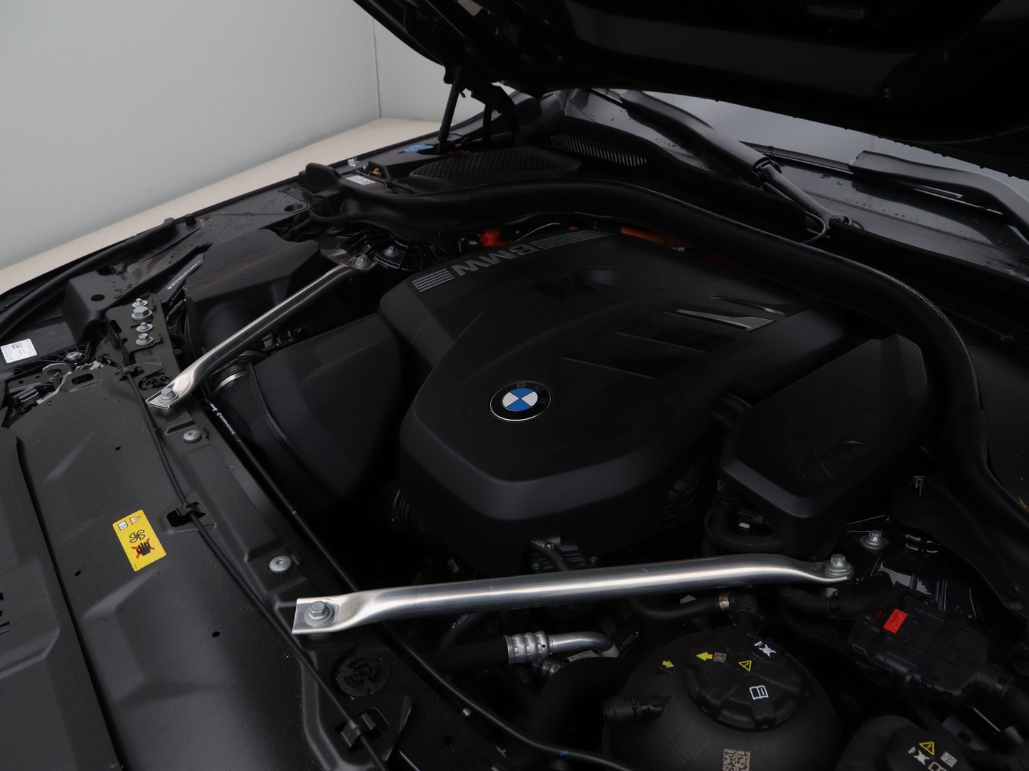 BMW BMW