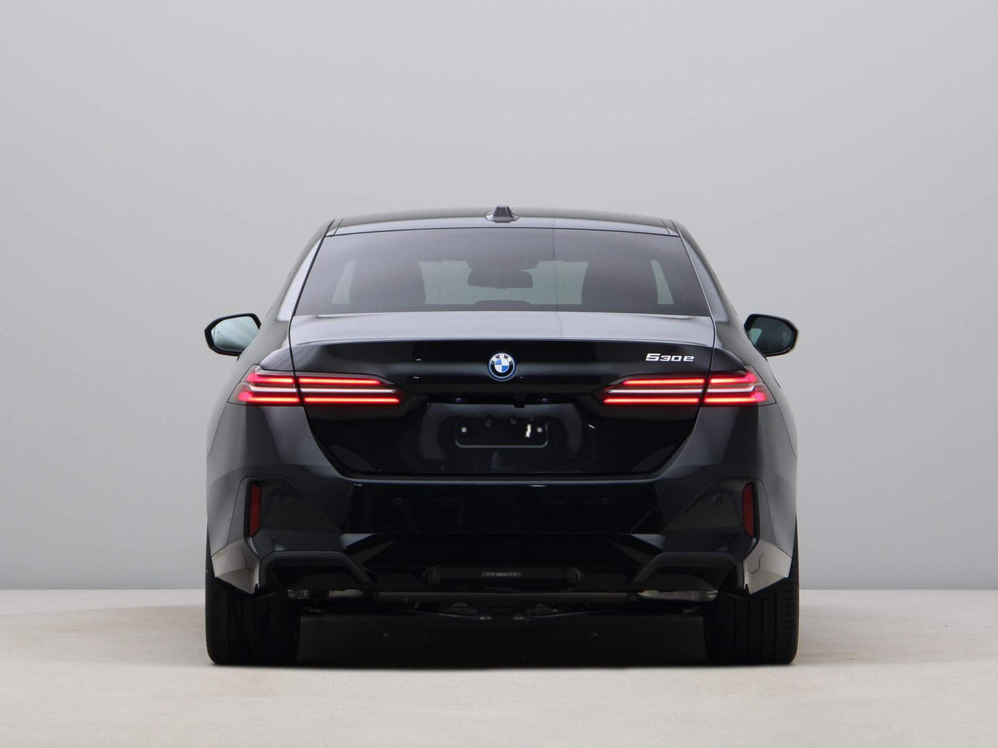 BMW BMW