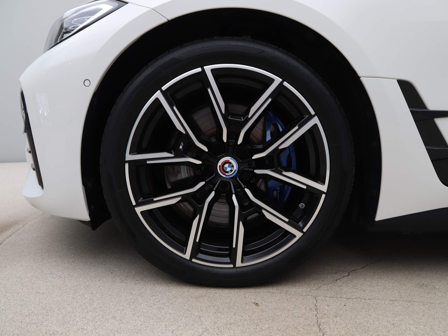 BMW BMW