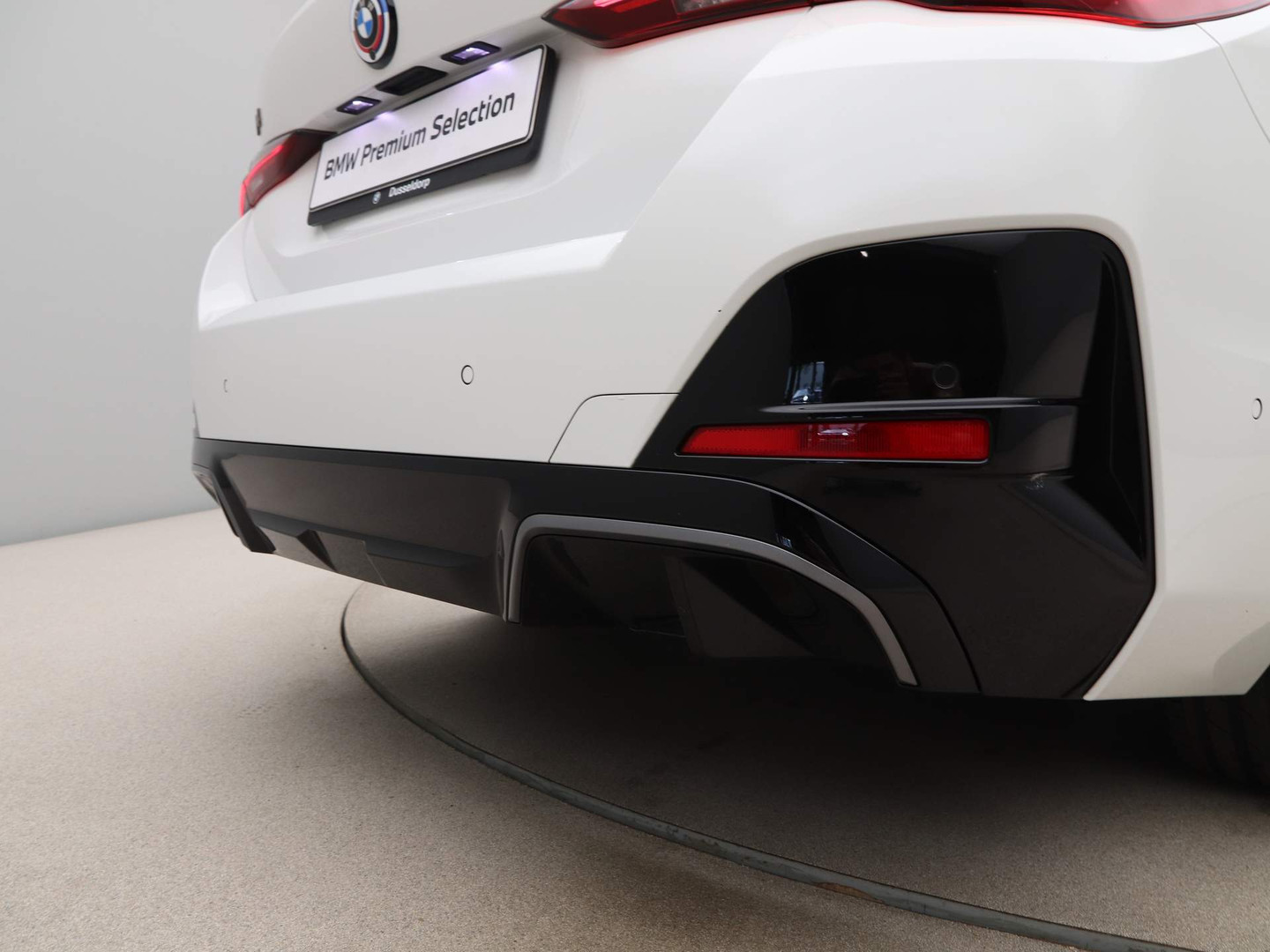 BMW BMW