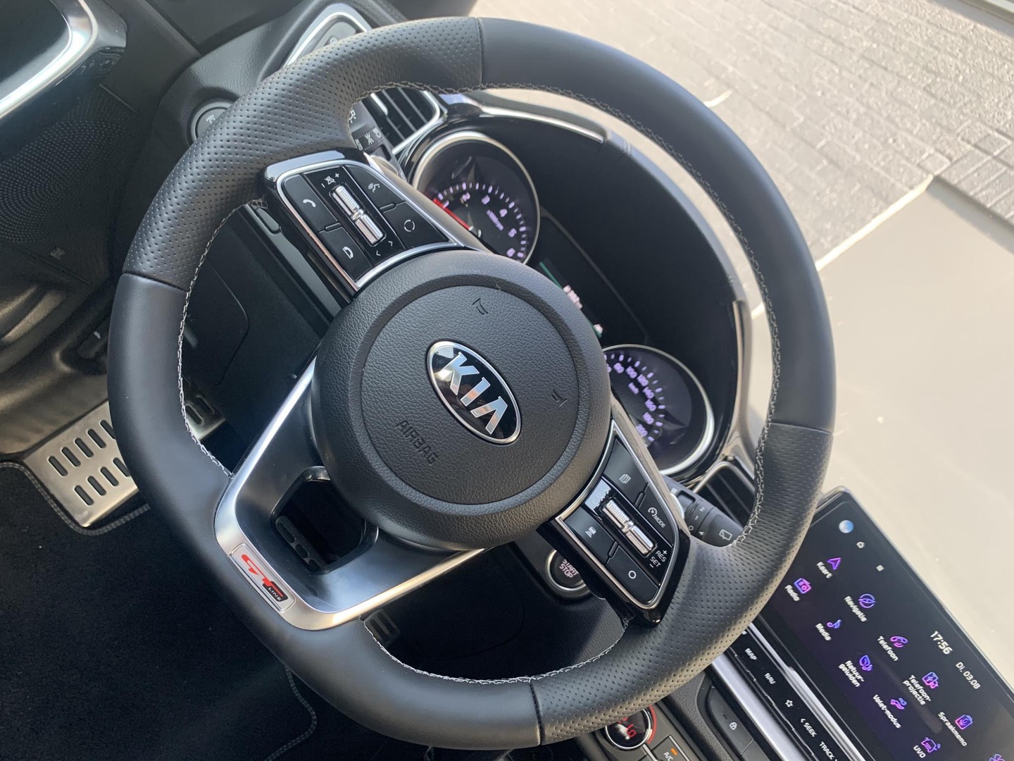 Kia