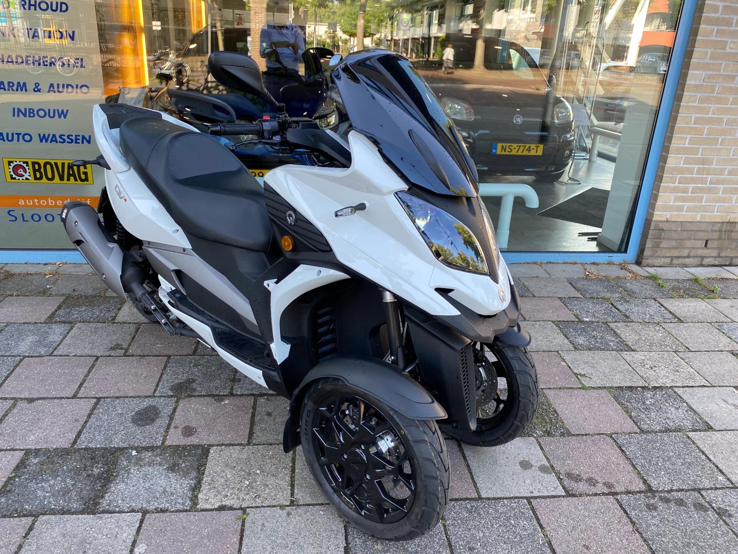 Quadro