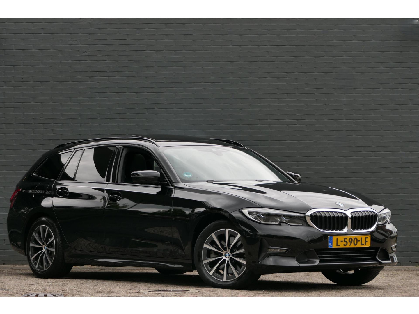 BMW BMW