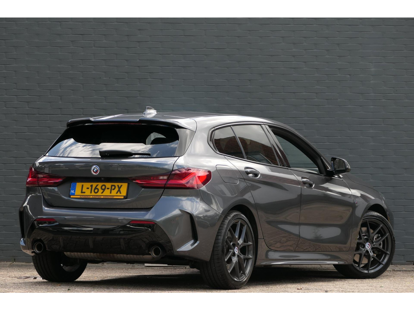 BMW BMW