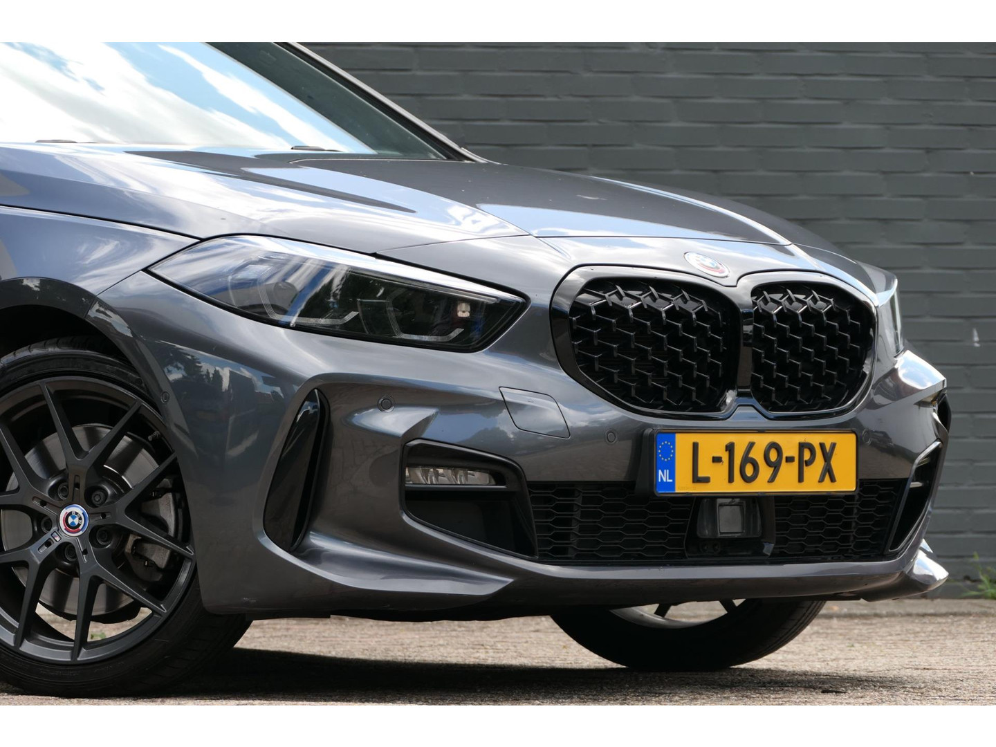 BMW BMW