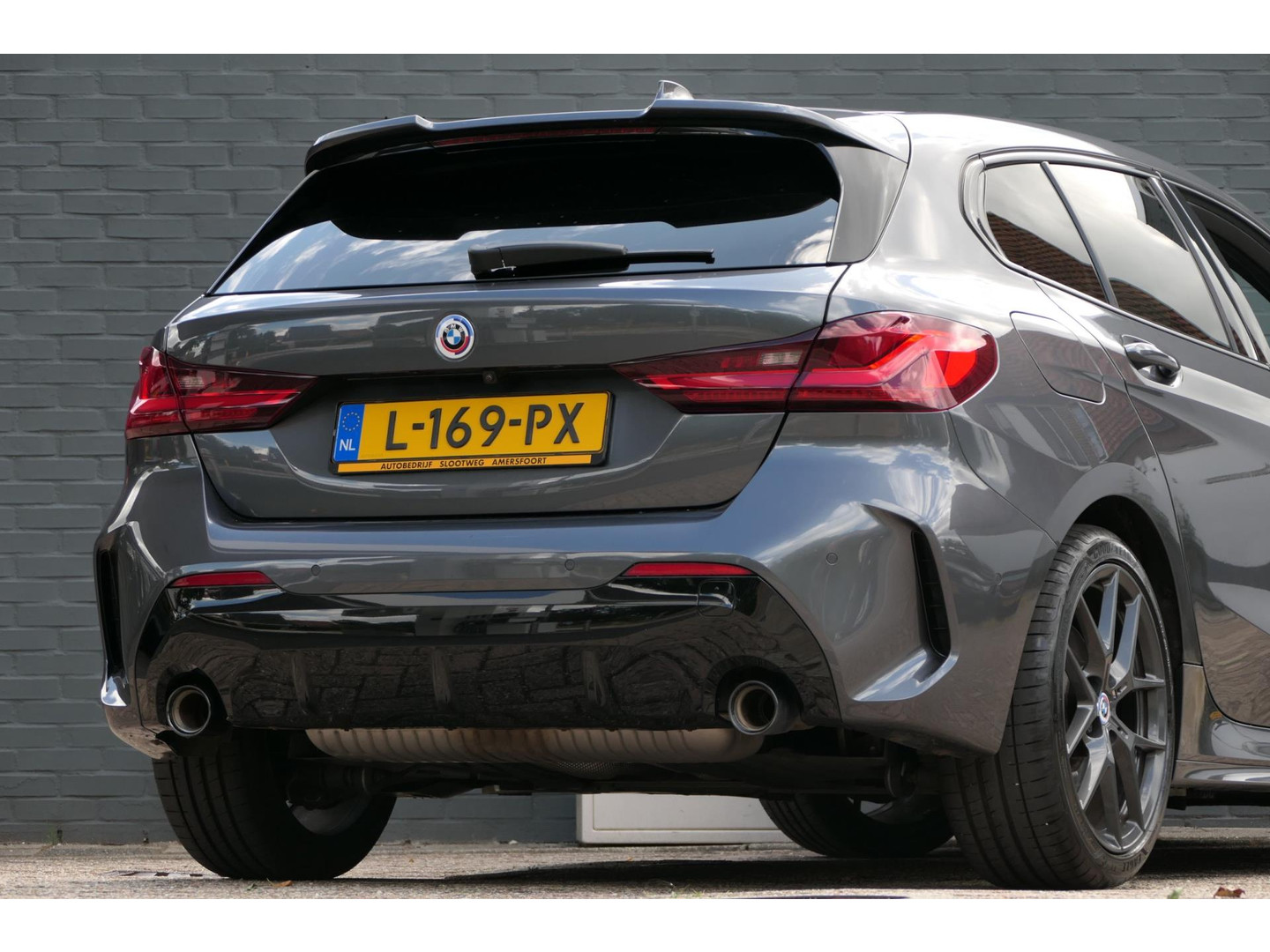 BMW BMW