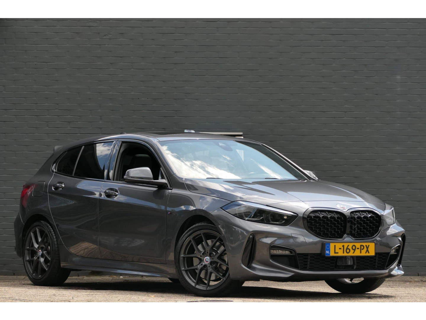 BMW BMW