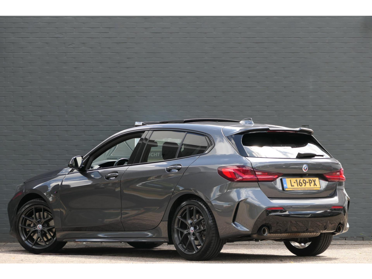 BMW BMW