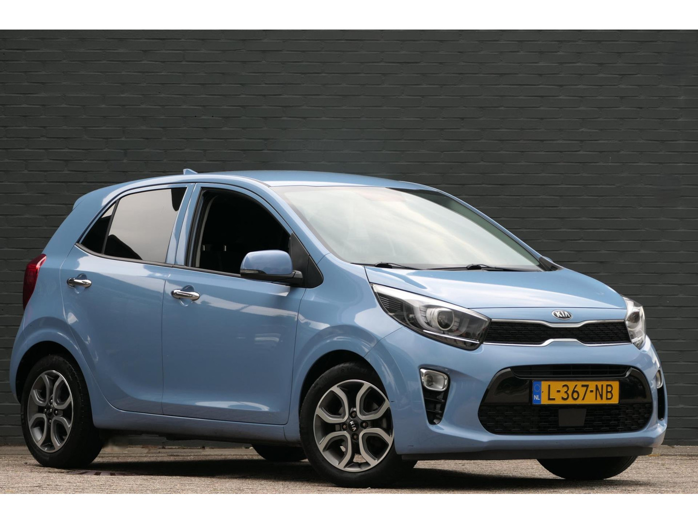 Kia