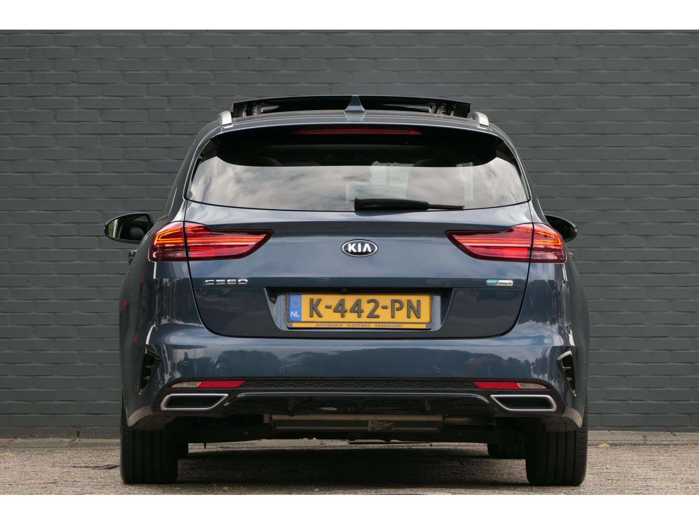 Kia Kia