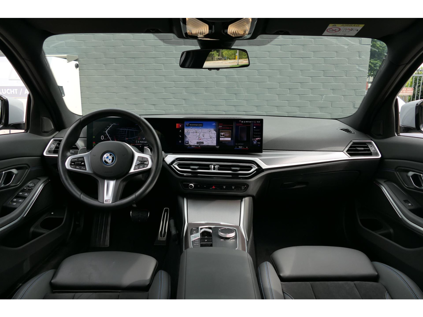 BMW BMW