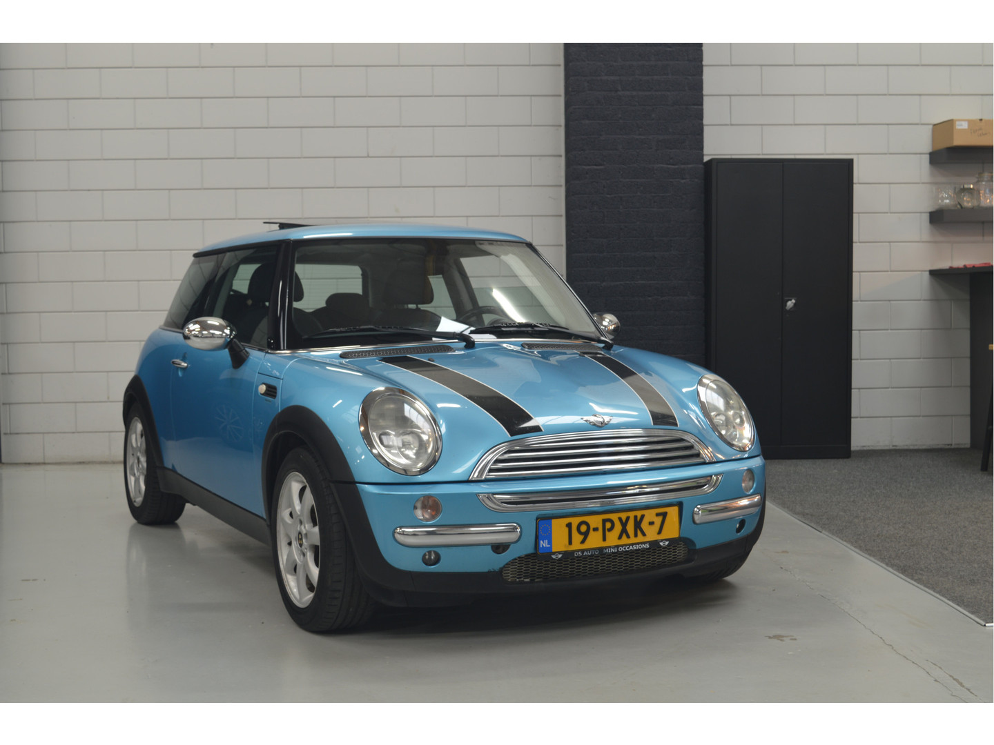 MINI