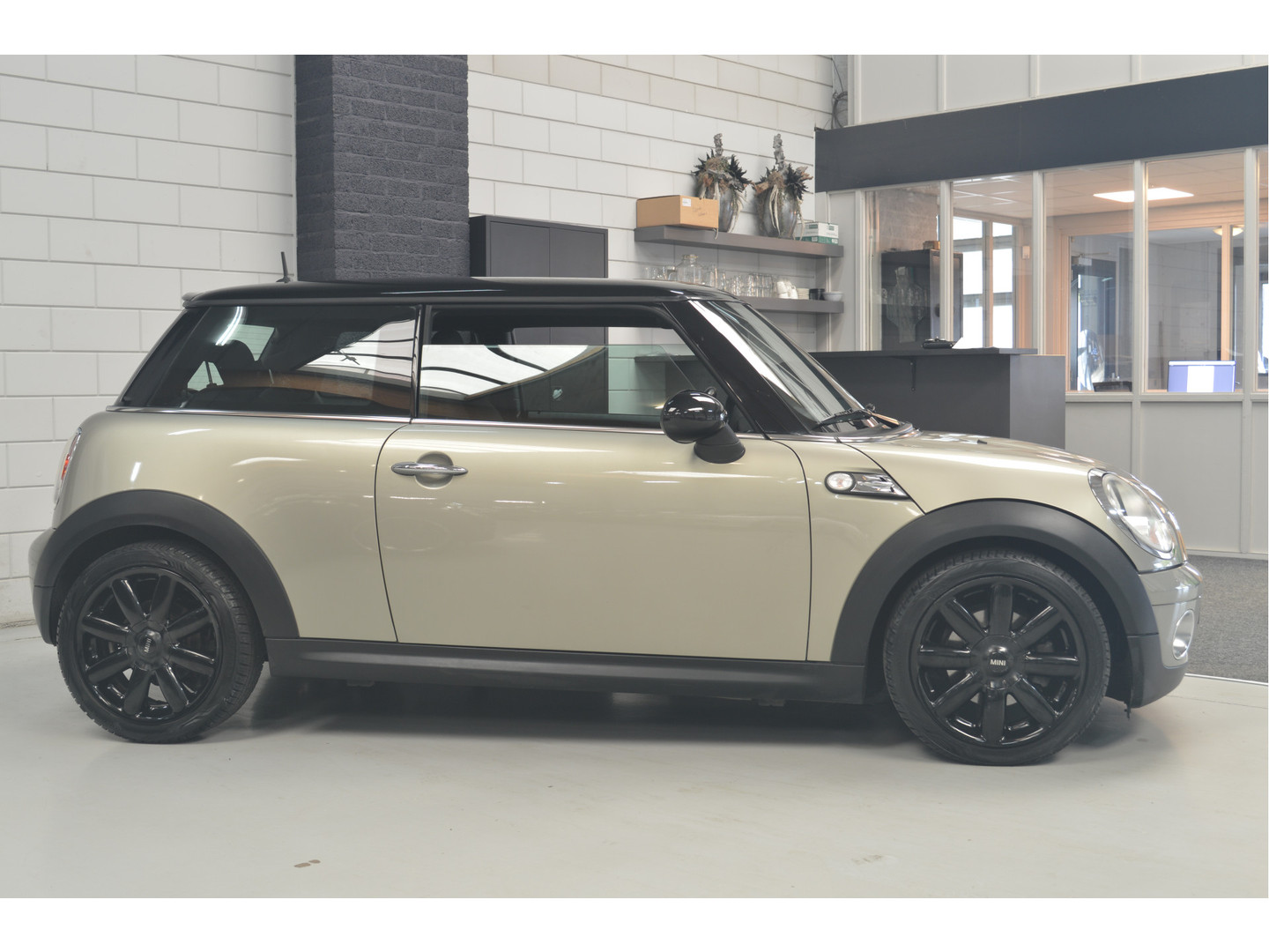 MINI