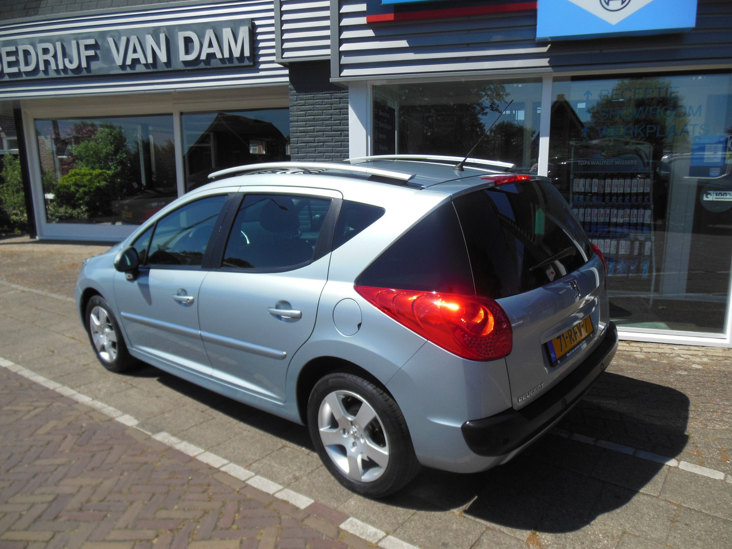 Peugeot