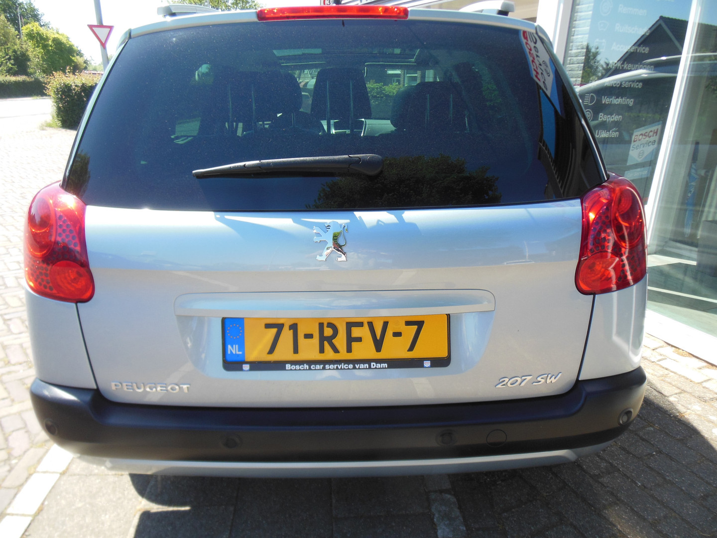 Peugeot