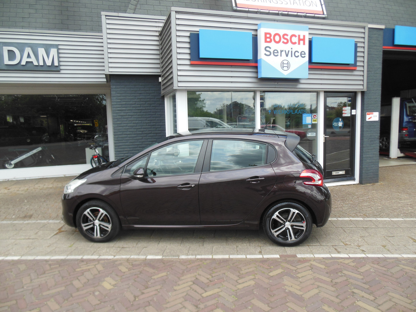 Peugeot