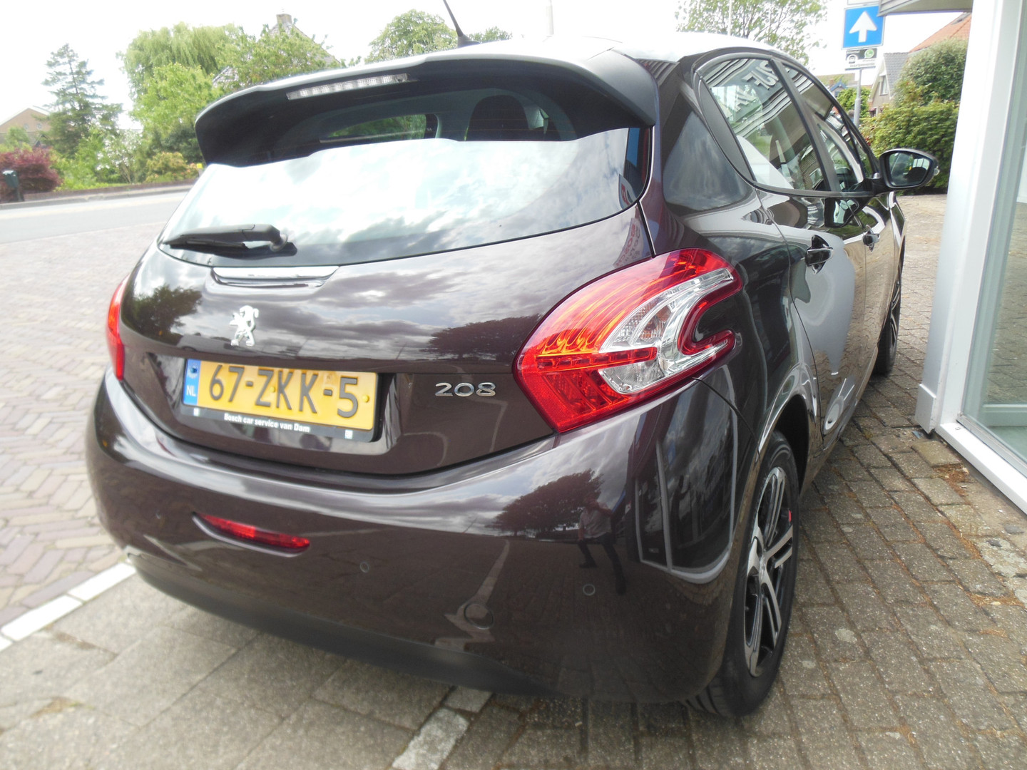Peugeot