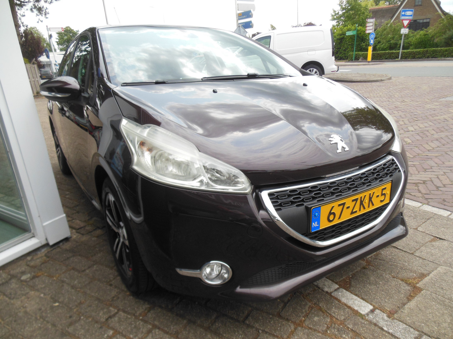 Peugeot