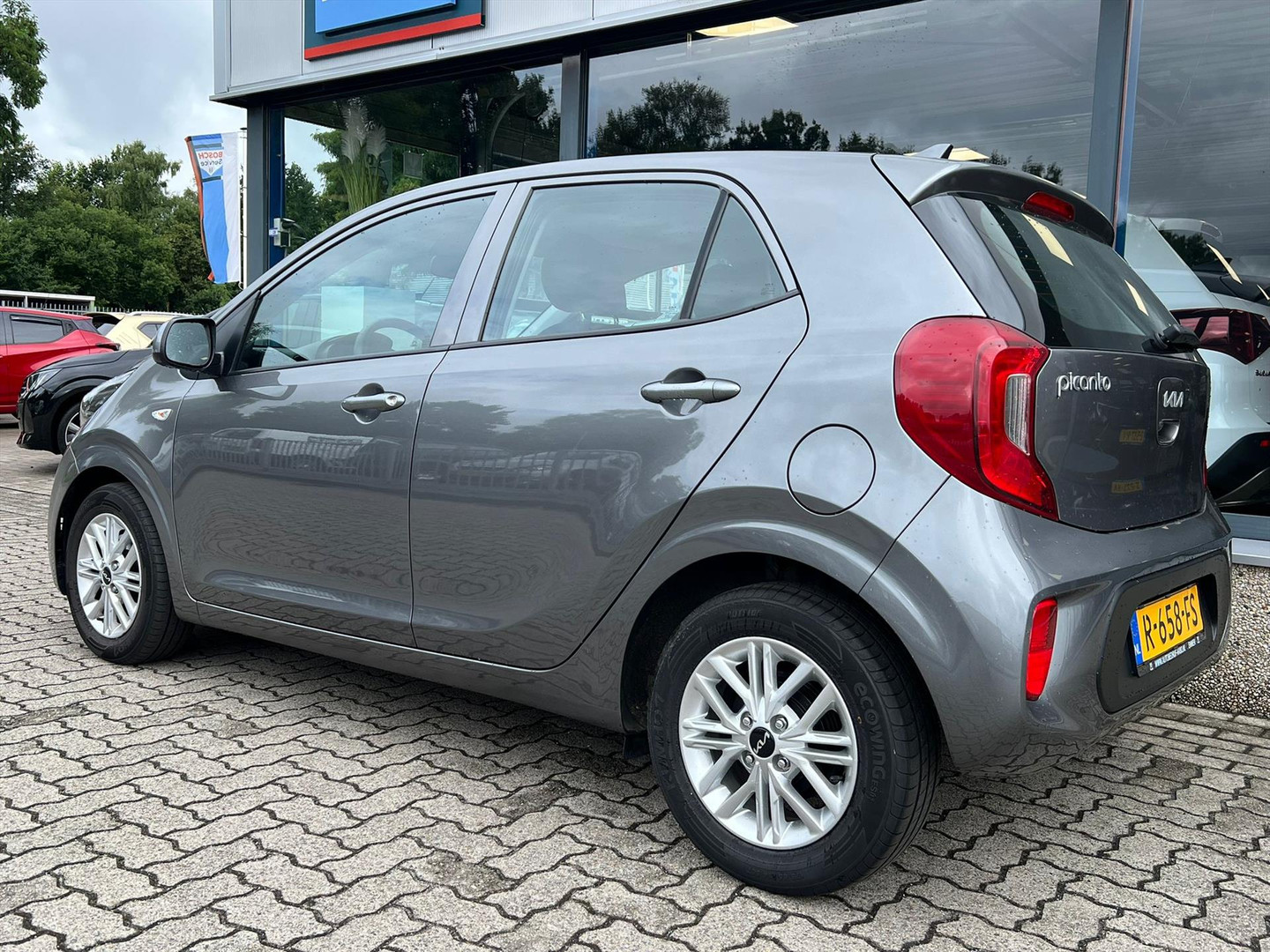 Kia