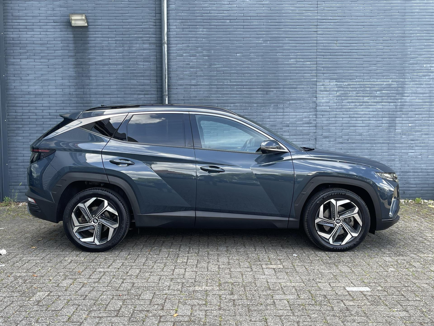 Hyundai Hyundai