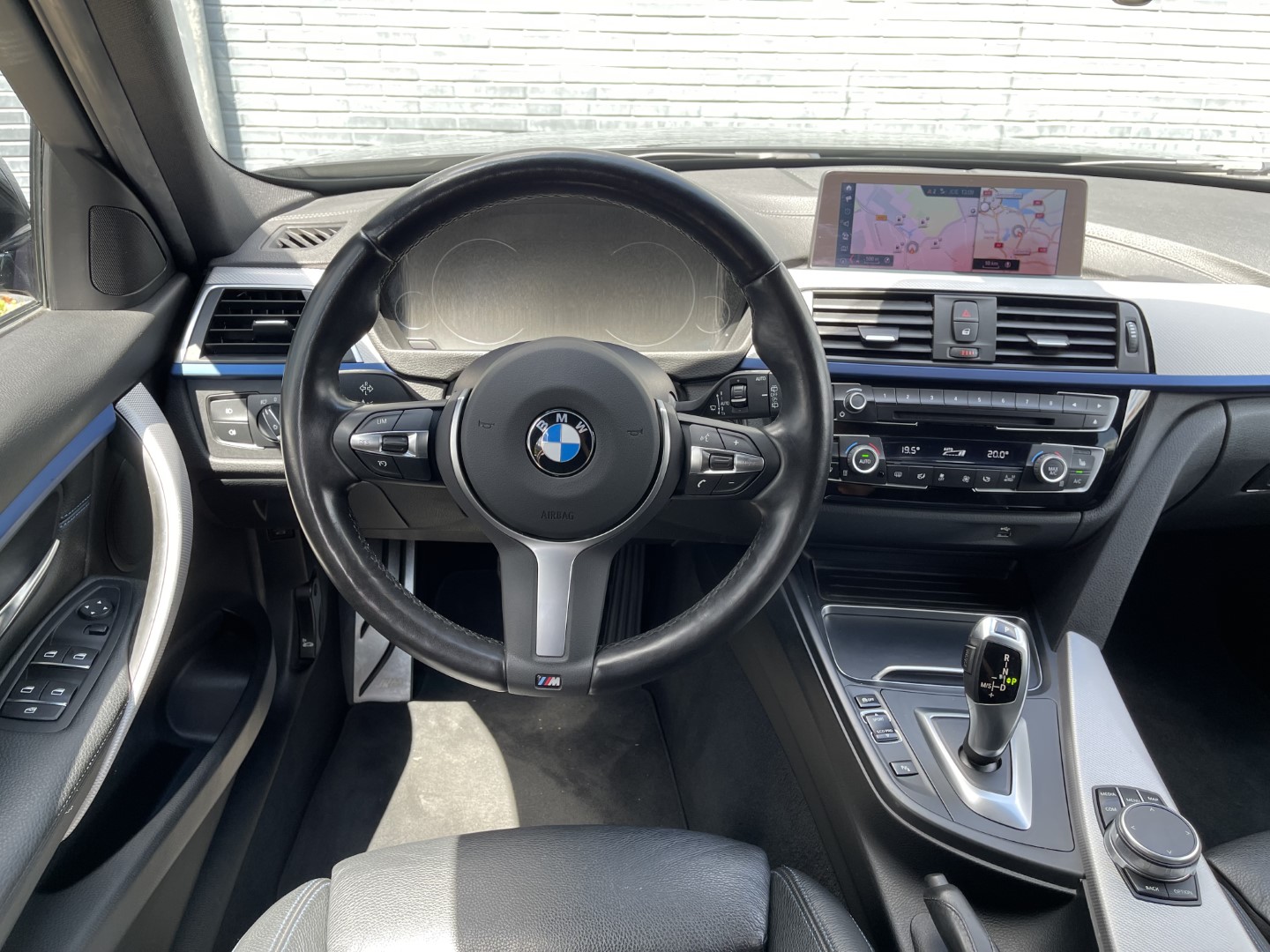 BMW BMW