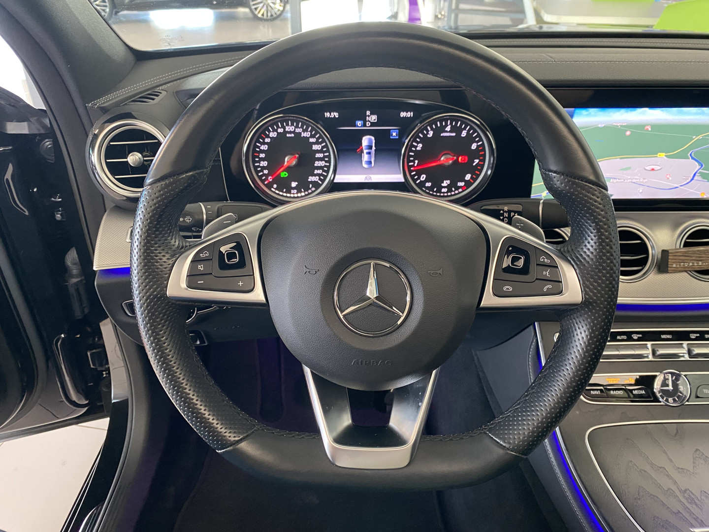 Mercedes-Benz