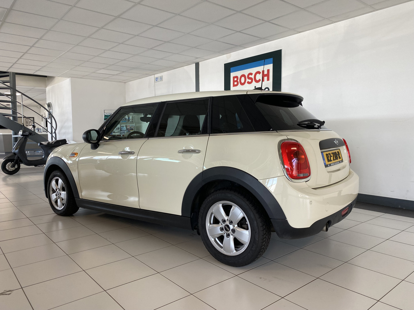 MINI