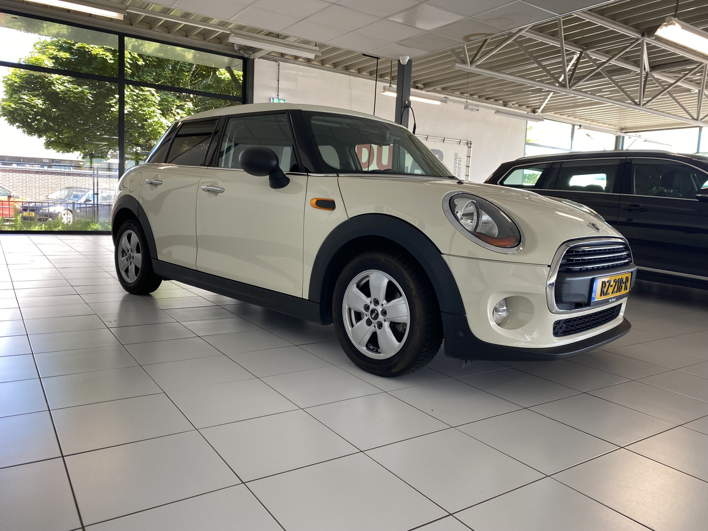 MINI
