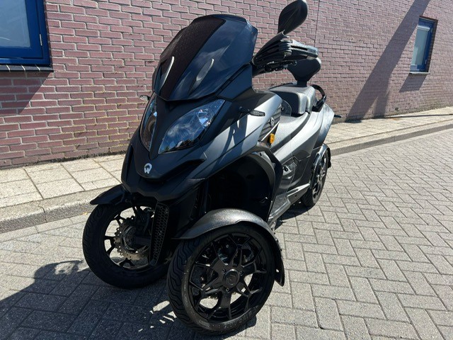 Quadro
